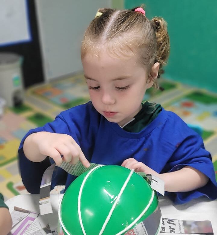 creche integral ou meio periodo na barra da tijuca crianças brincando
